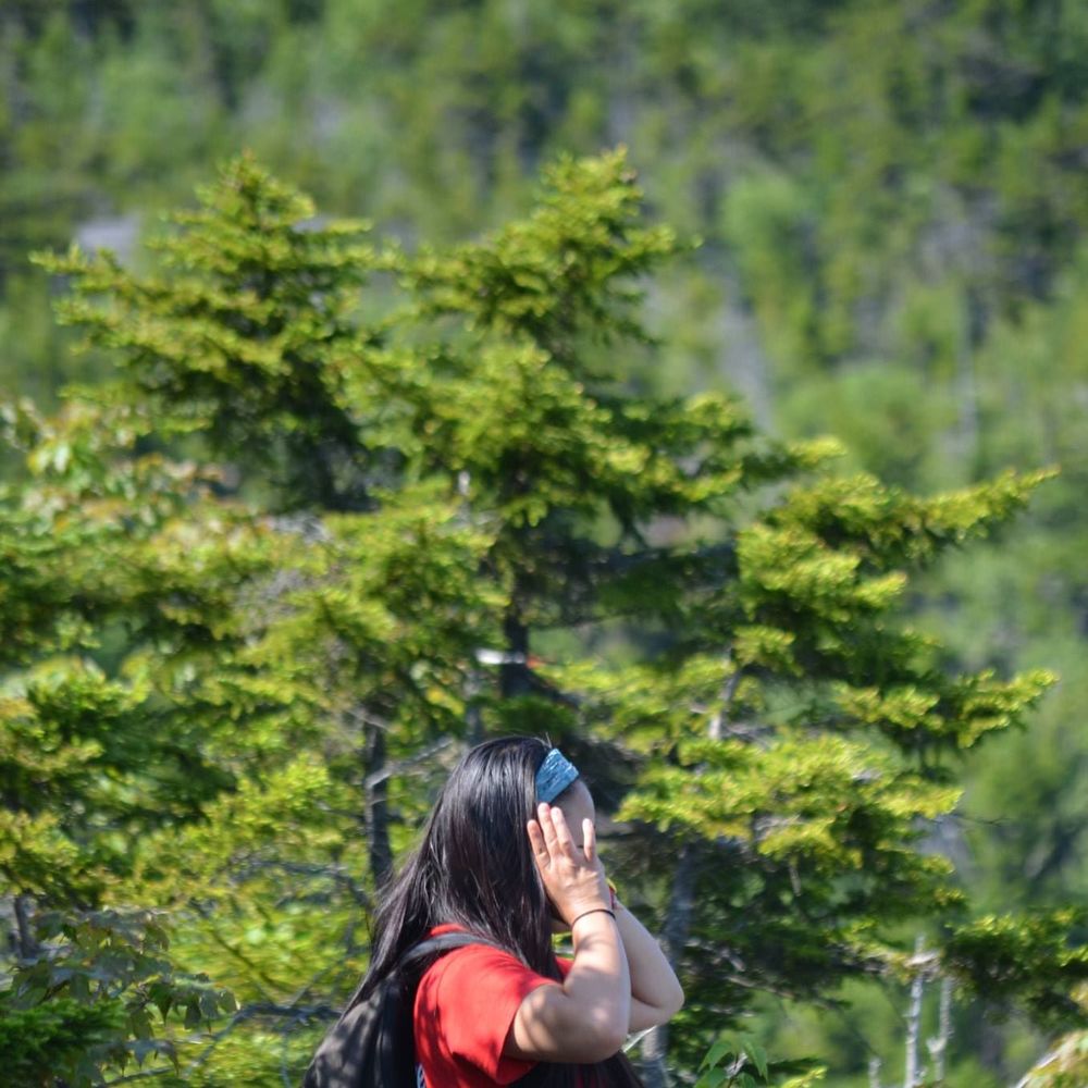 Meet your Posher, Ho ngoc thuy